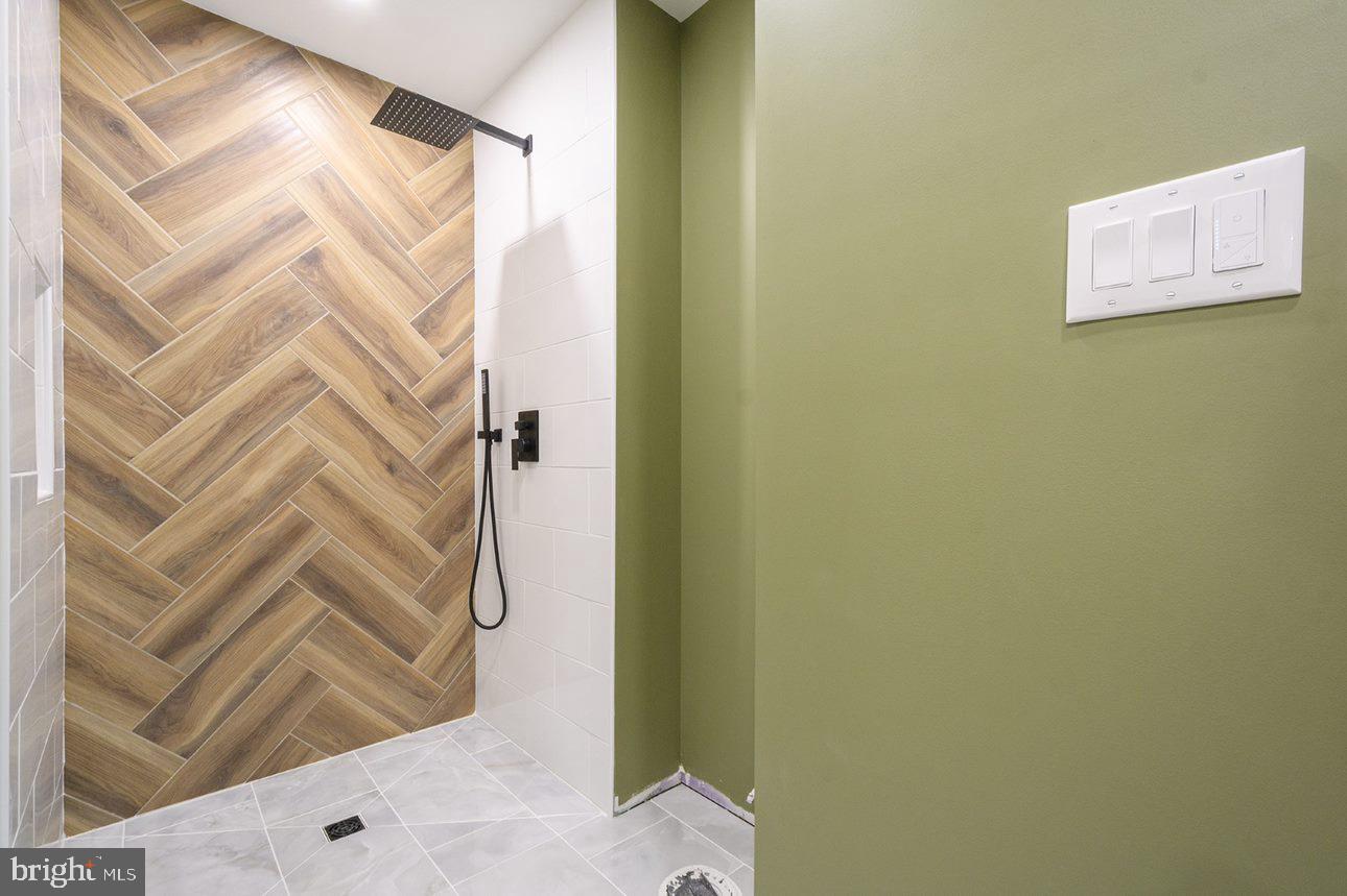 LAGO VISTA - Residential