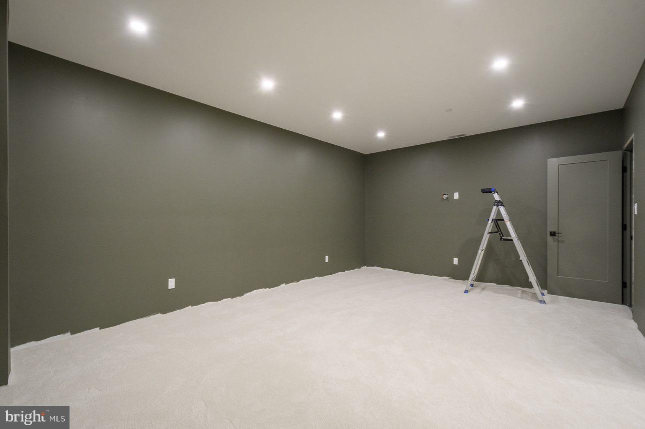 LAGO VISTA - Residential