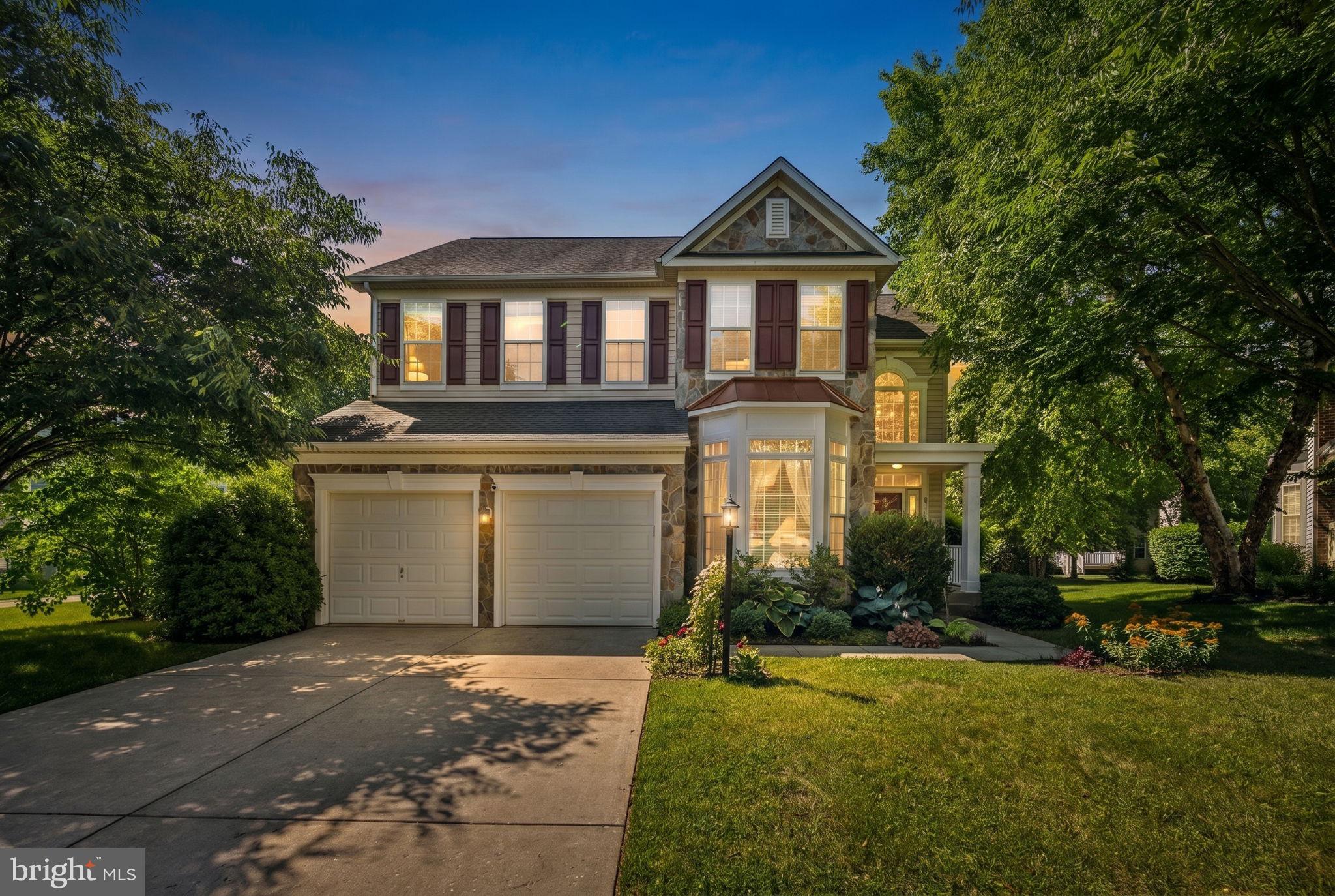 8618 FAR FIELDS WAY