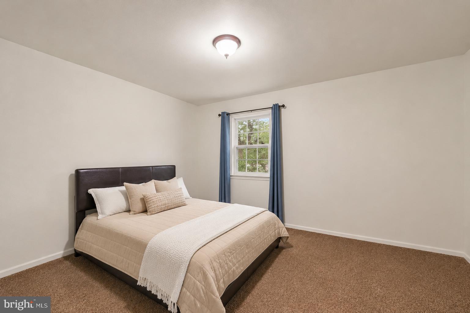 OLDE GREENWICH - Residential