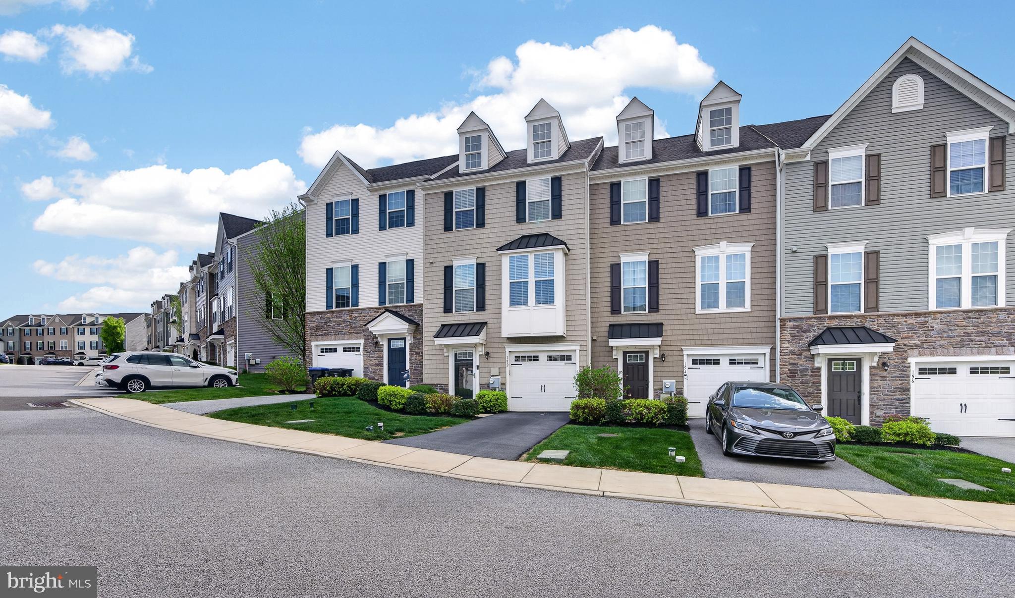 MALVERN WALK - Residential