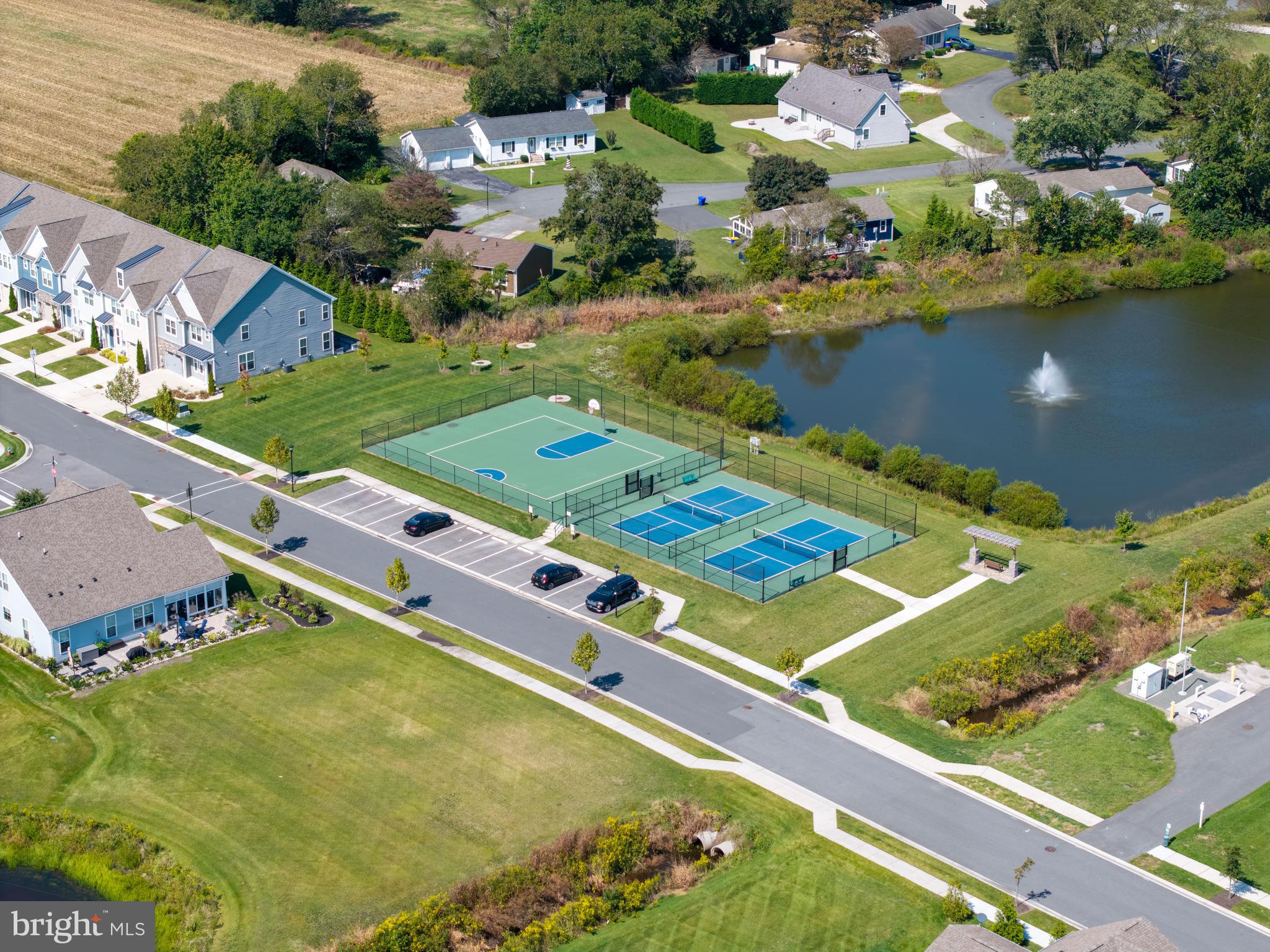 BISHOPS LANDING - Residential