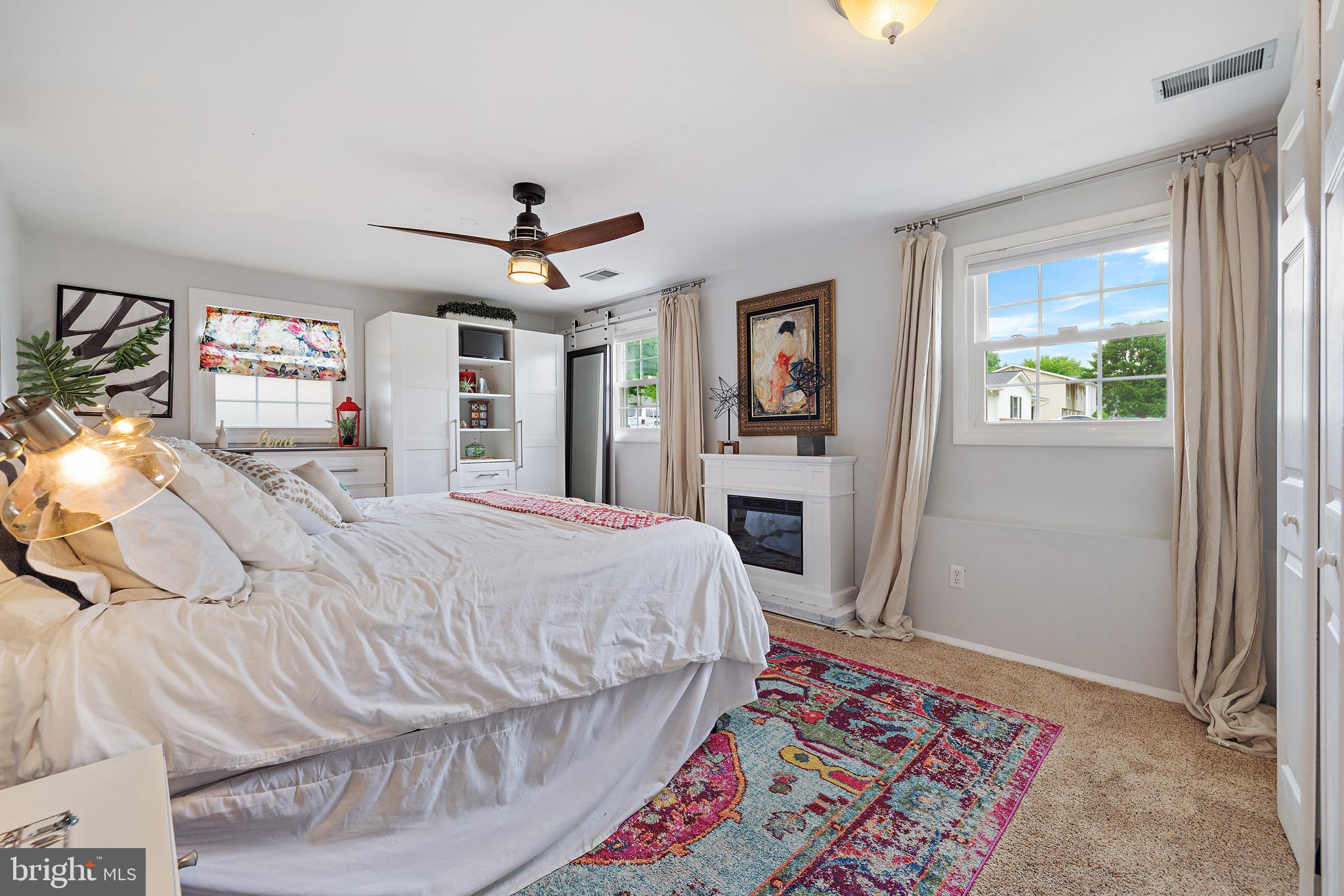 FOUR SEASONS ESTATES - Residential