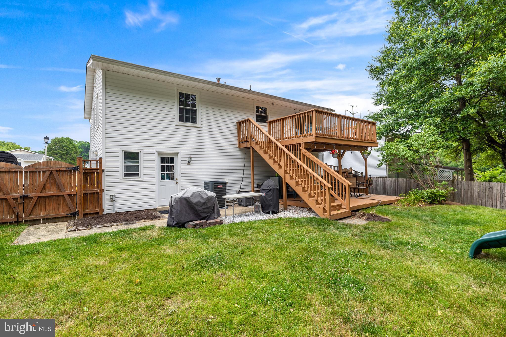 FOUR SEASONS ESTATES - Residential