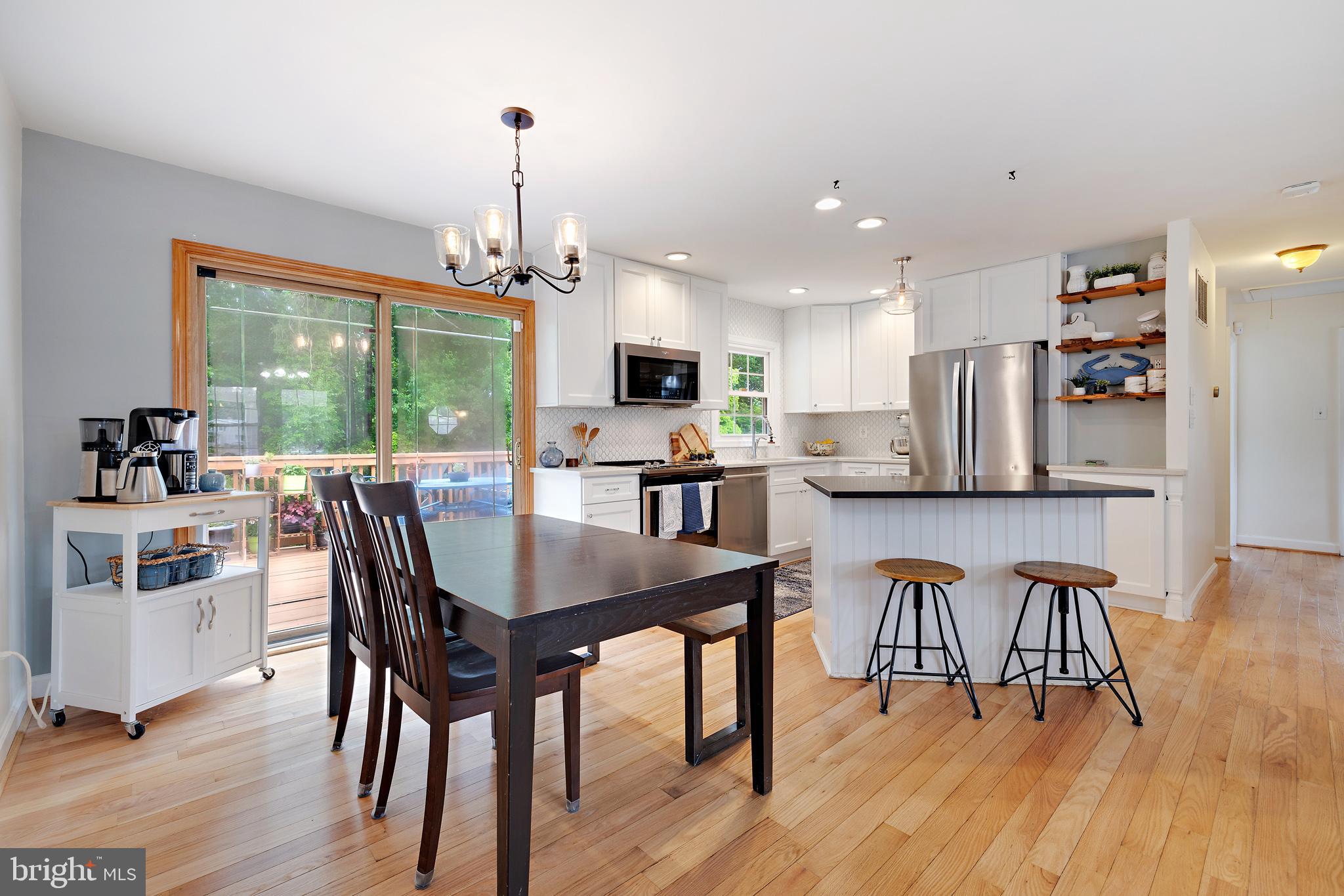 FOUR SEASONS ESTATES - Residential