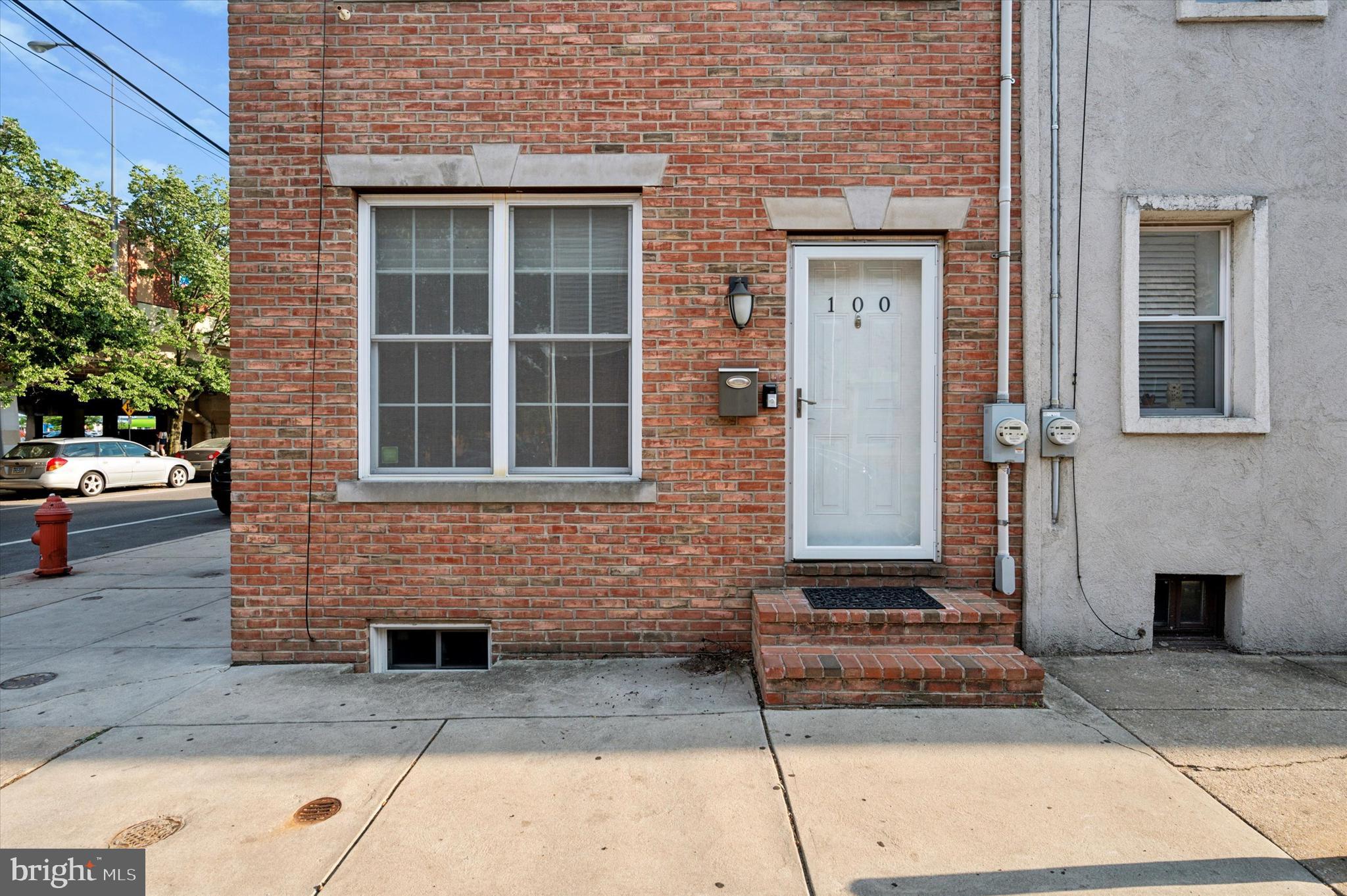 100 SIGEL STREET