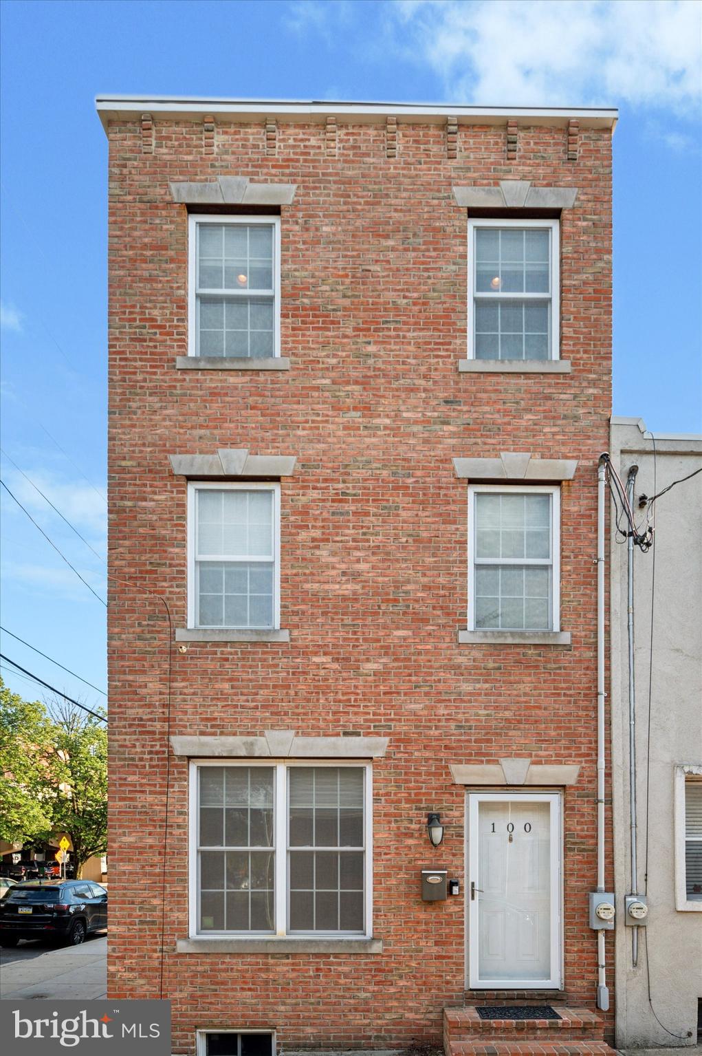 100 SIGEL STREET