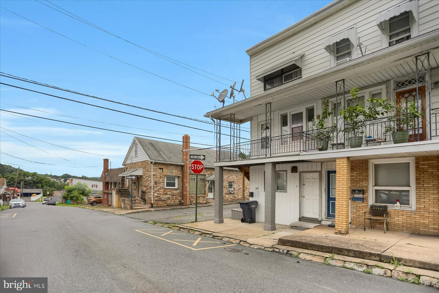 MOUNT CARMEL BOROUGH - Residential