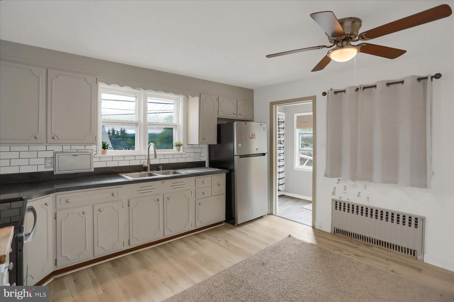 MOUNT CARMEL BOROUGH - Residential