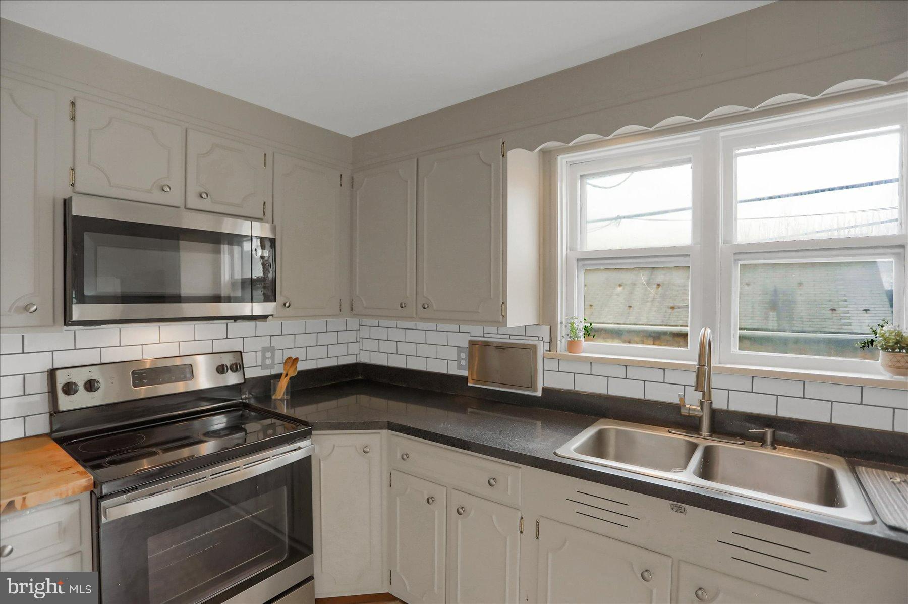 MOUNT CARMEL BOROUGH - Residential