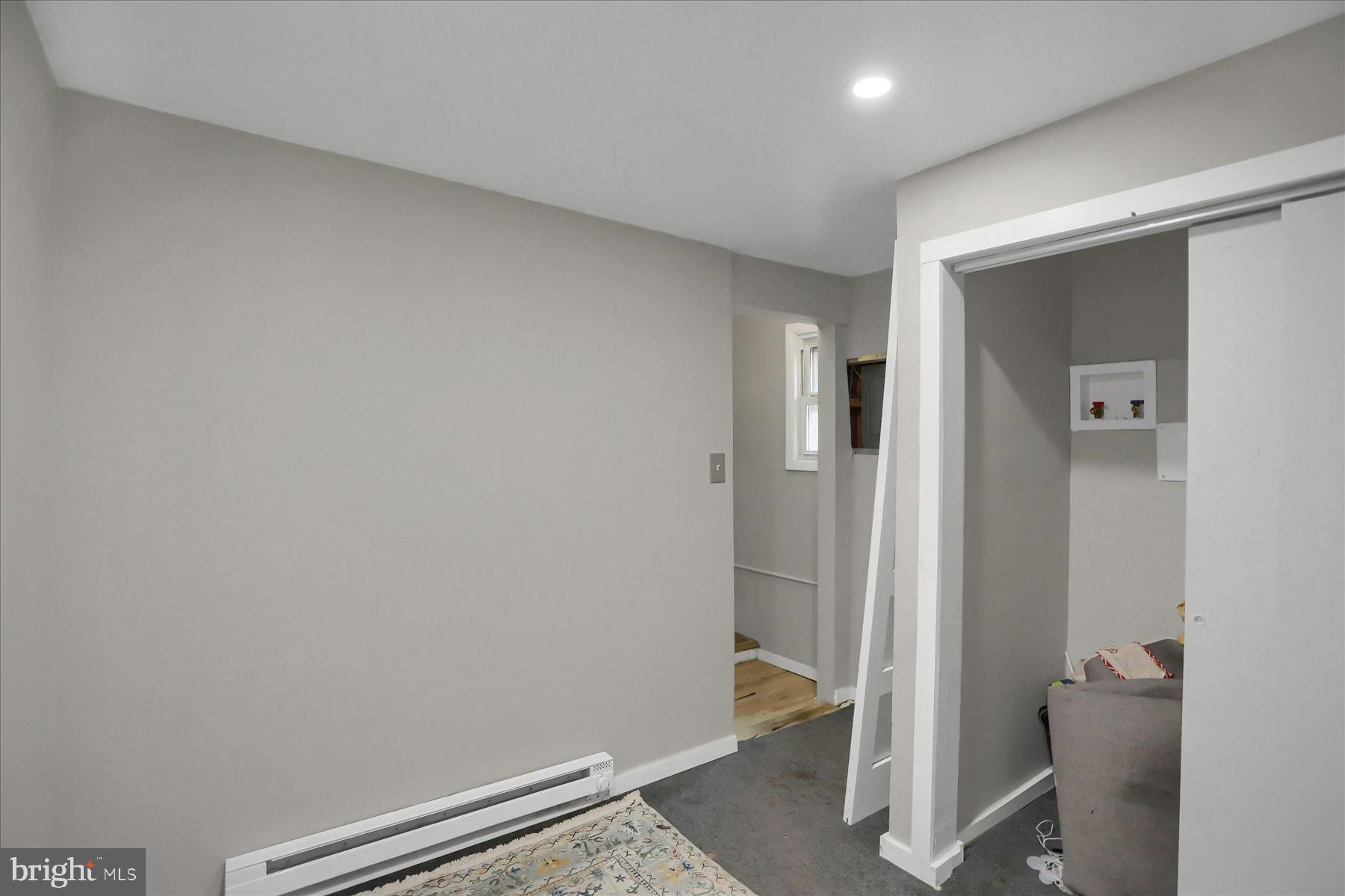 MOUNT CARMEL BOROUGH - Residential