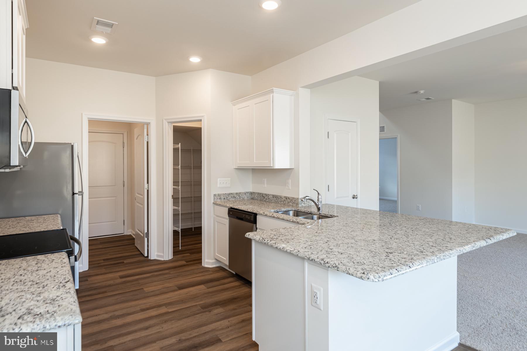 BROOKWOOD - Residential