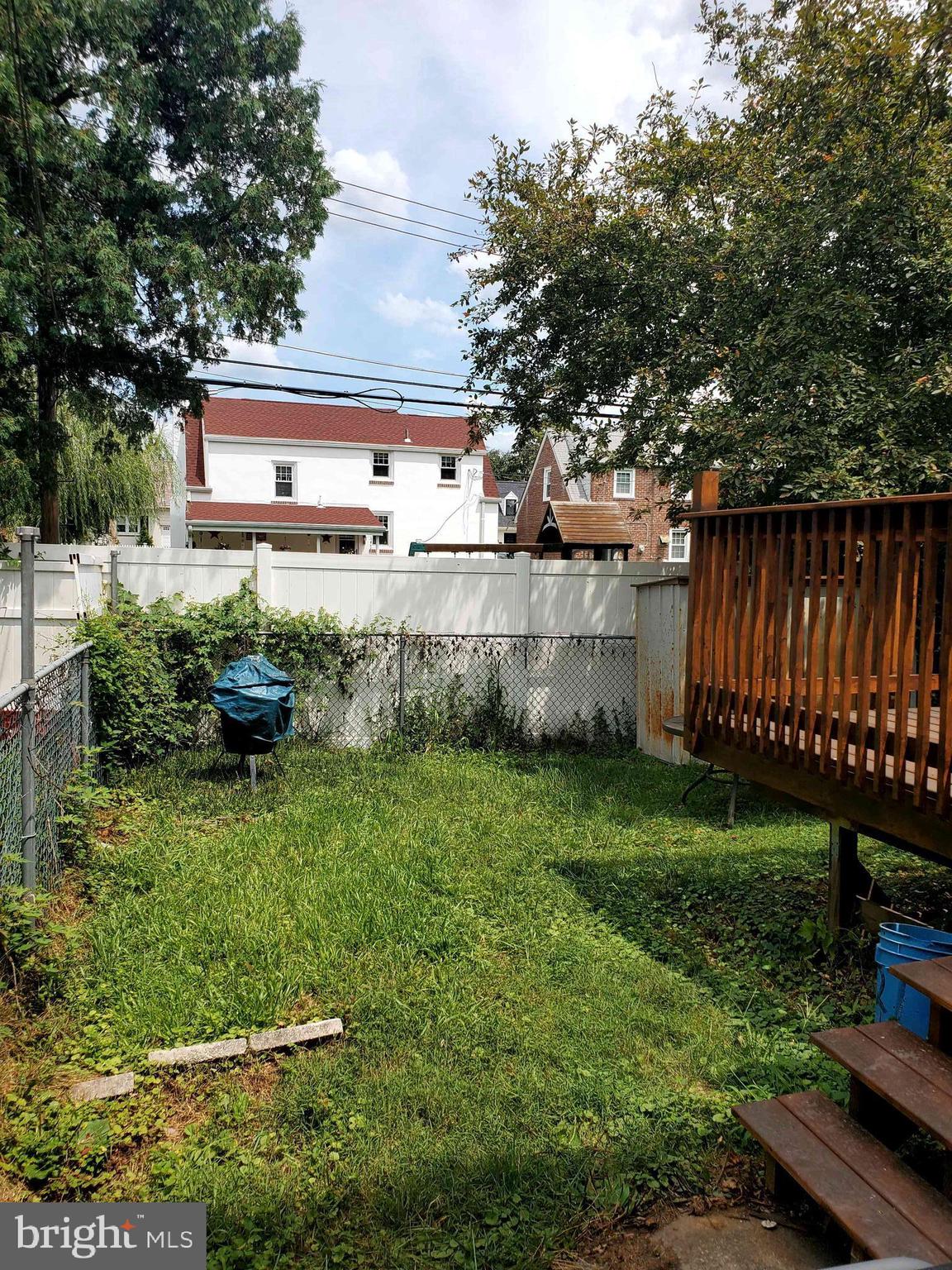 FOX CHASE - Residential