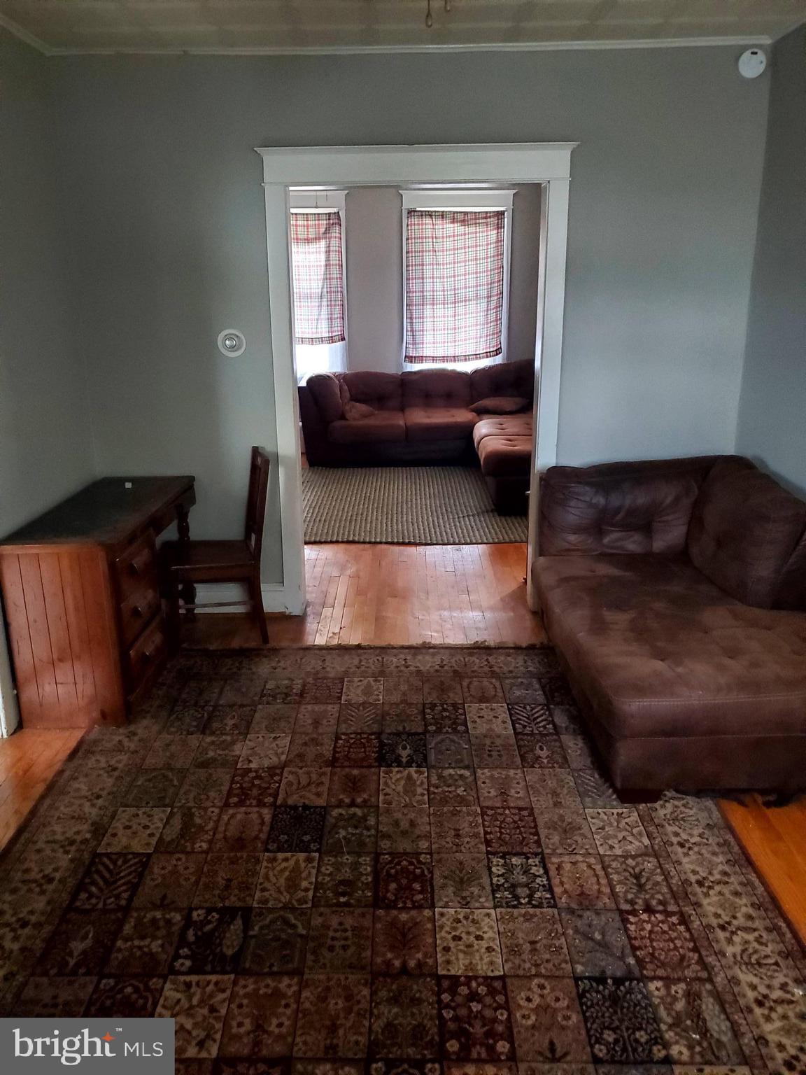 FOX CHASE - Residential