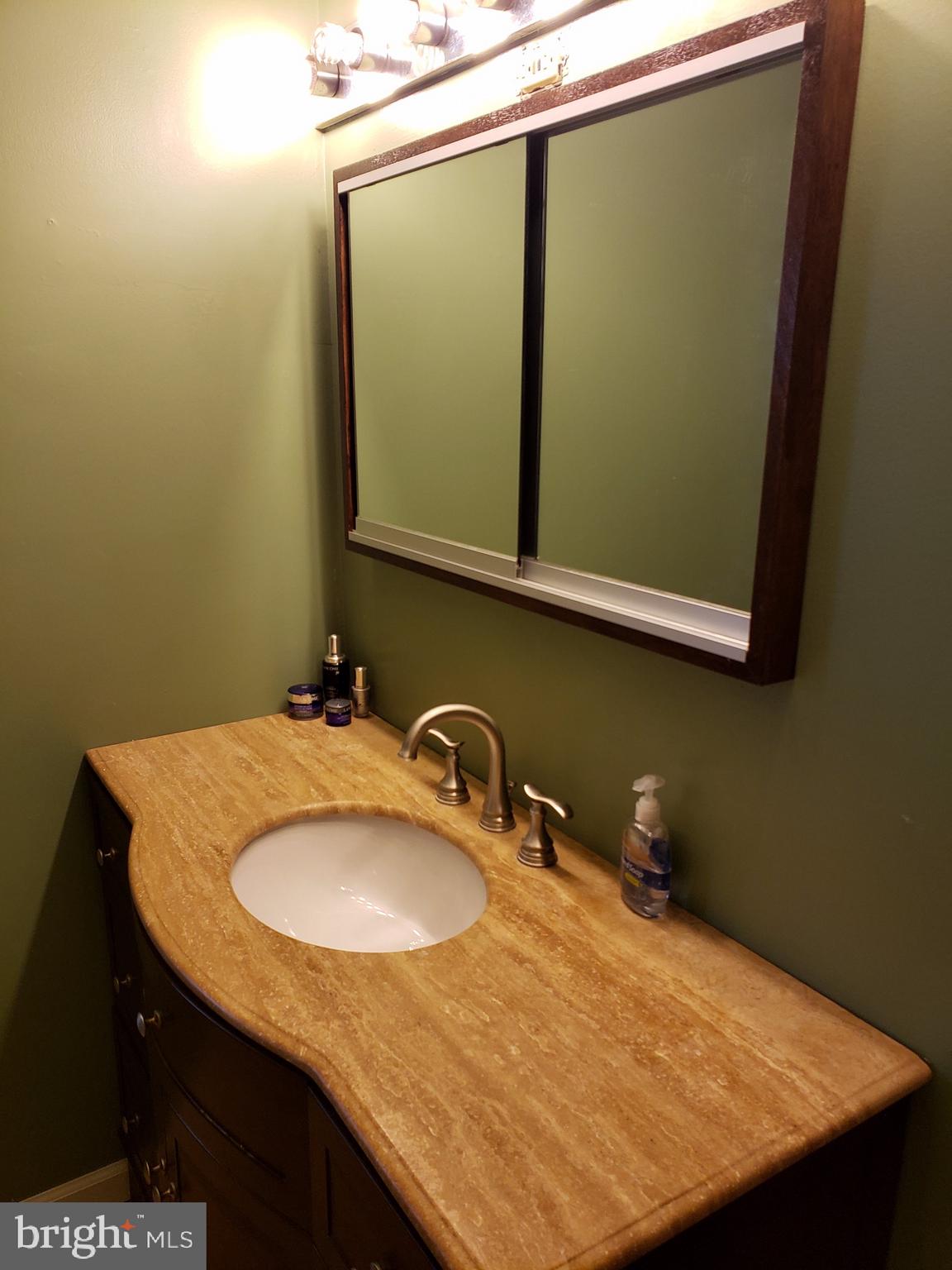 TREASURE COVE - Residential Lease