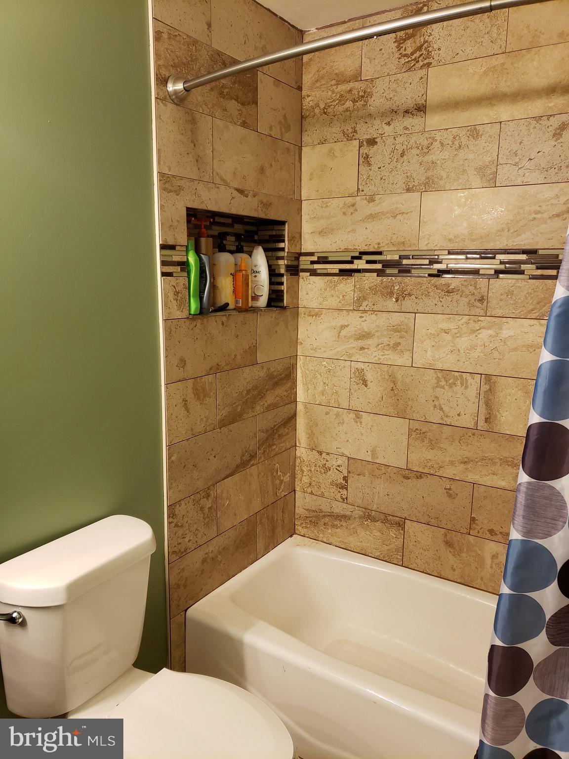 TREASURE COVE - Residential Lease