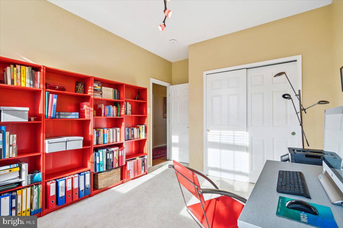 VILLAGES OF URBANA - Residential