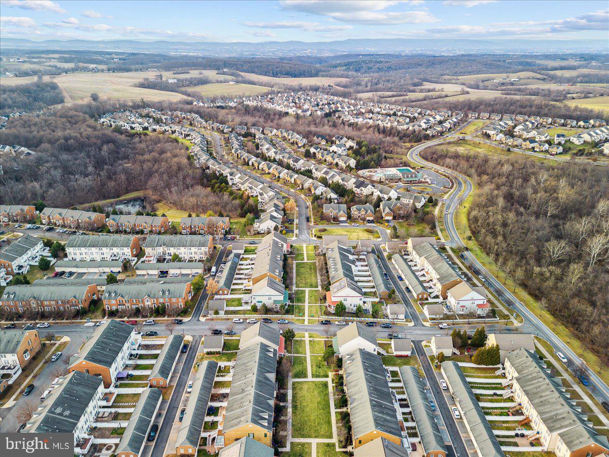 VILLAGES OF URBANA - Residential