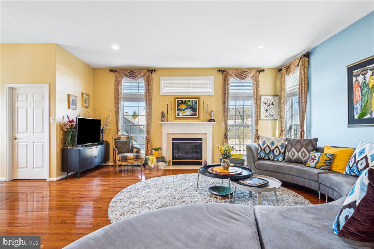 VILLAGES OF URBANA - Residential