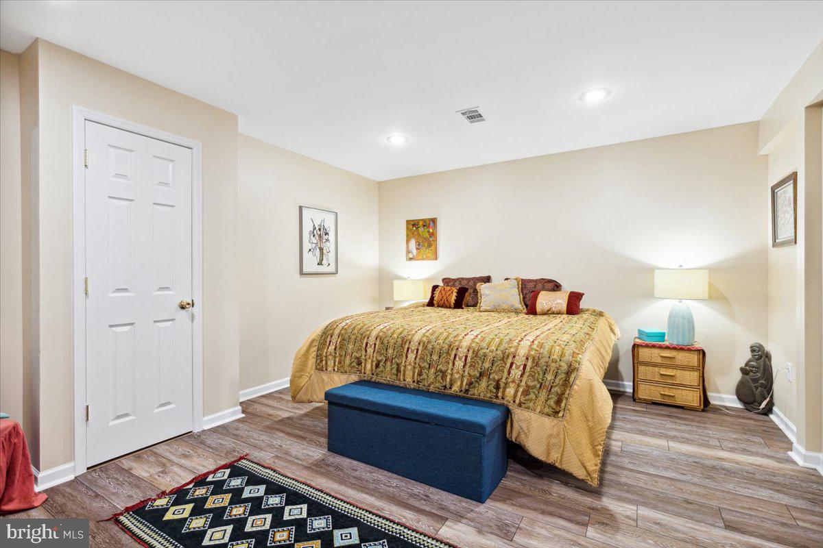 VILLAGES OF URBANA - Residential