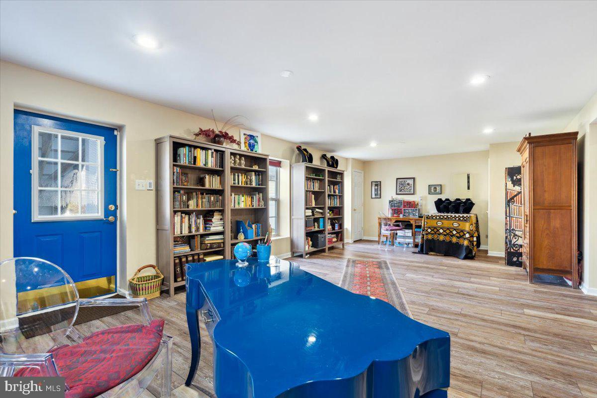 VILLAGES OF URBANA - Residential