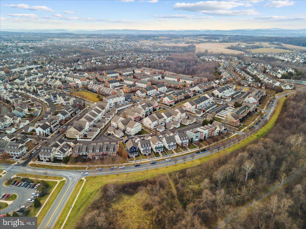 VILLAGES OF URBANA - Residential