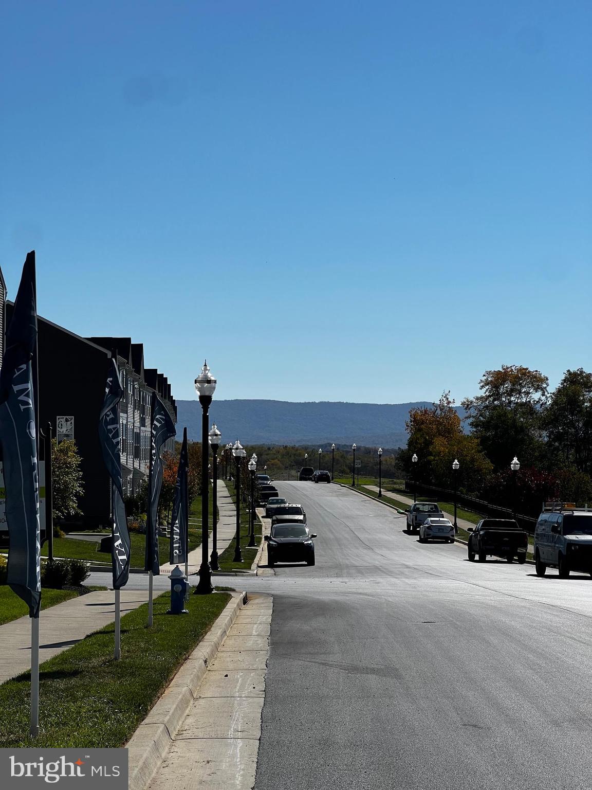 PRESIDENTS POINTE - Residential