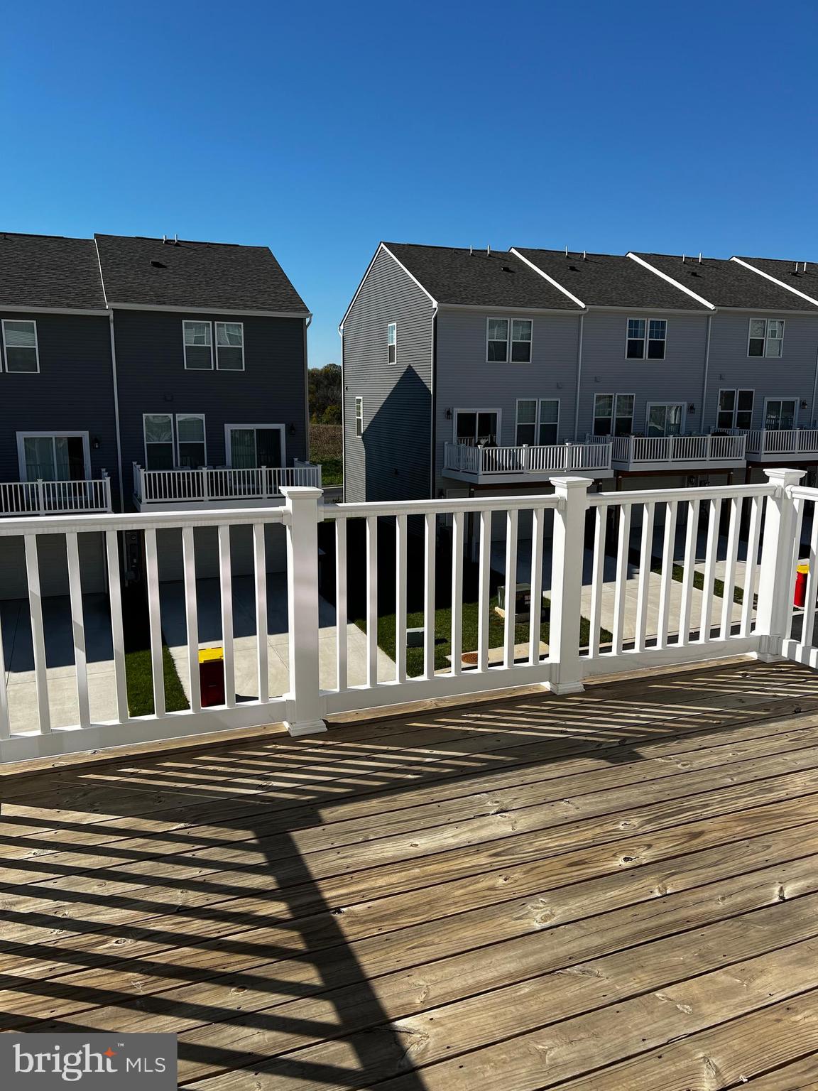 PRESIDENTS POINTE - Residential