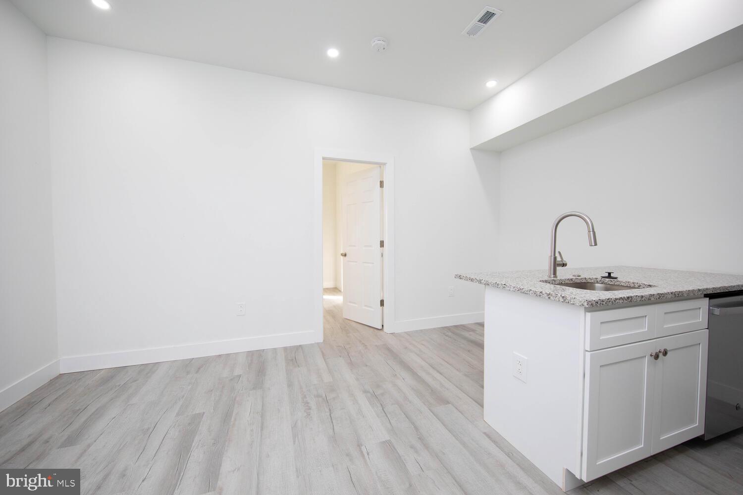 WEST PHILADELPHIA - Residential Lease