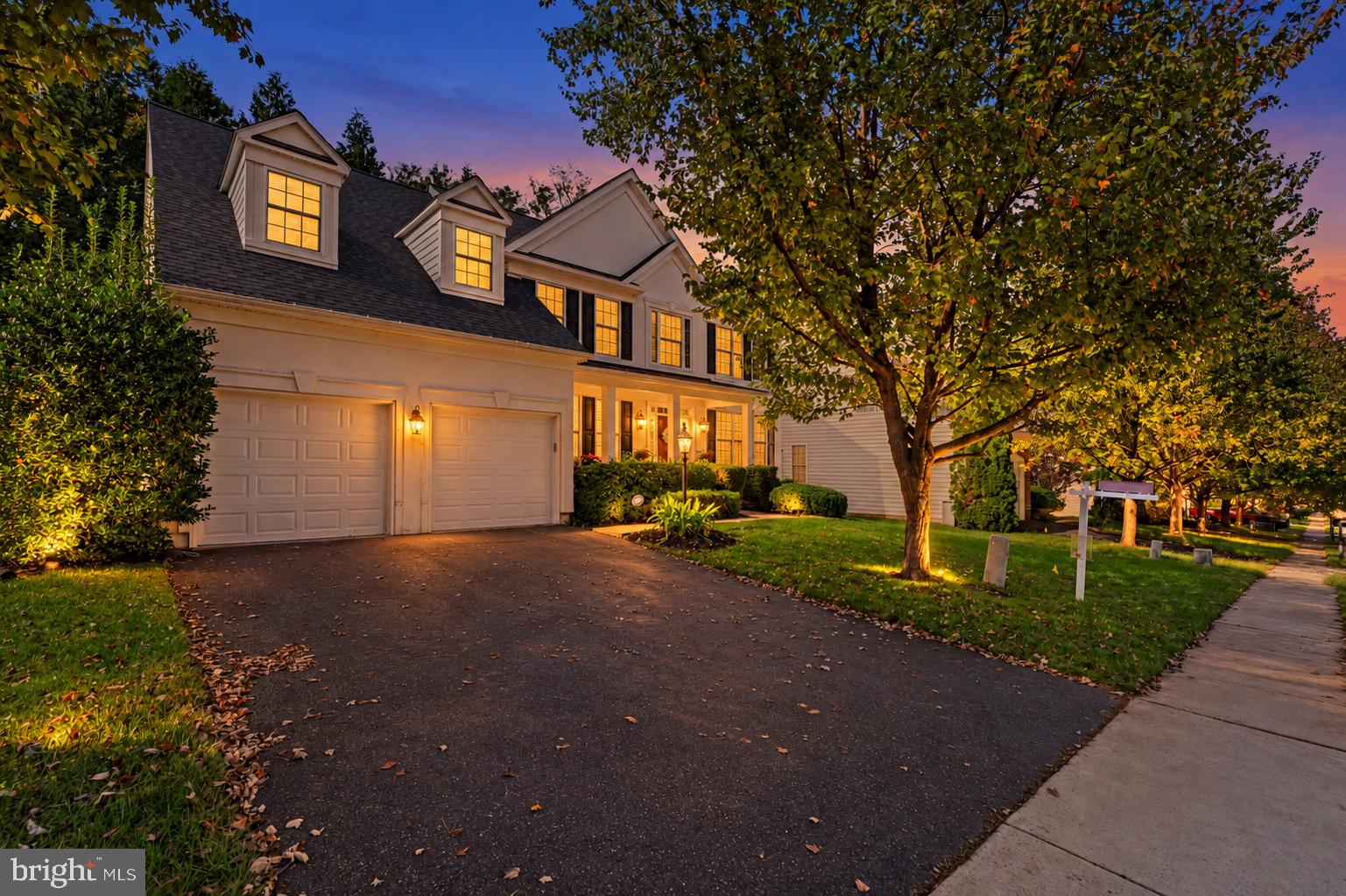 657 HUNTERS ROAD