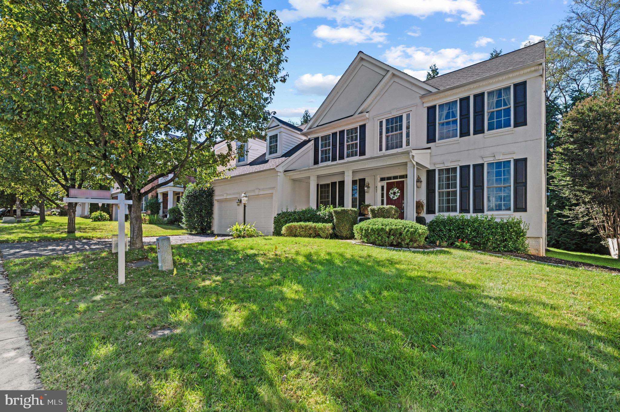 657 HUNTERS ROAD