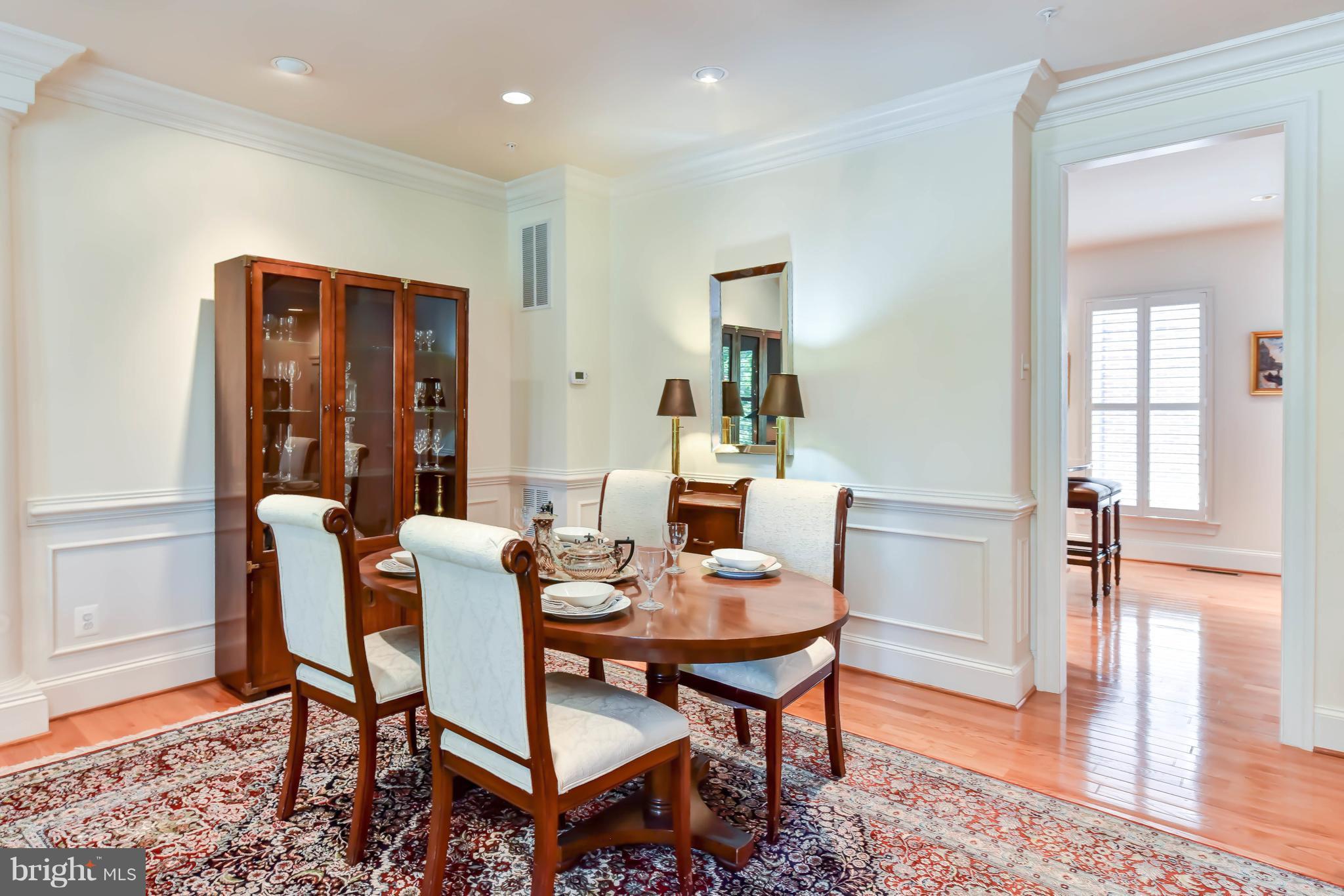 CHATHAM SQUARE - Residential