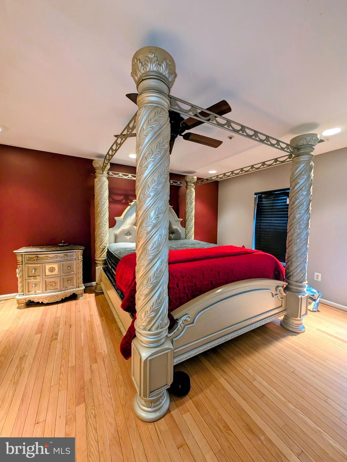 REMINGTON OAKS - Residential