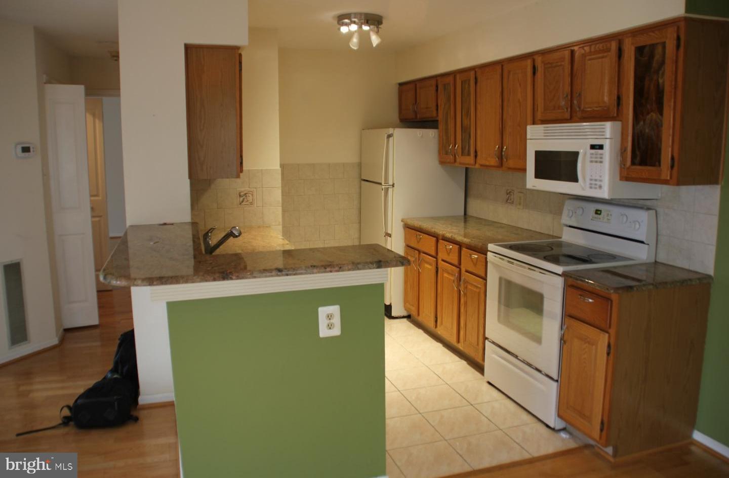 REMINGTON OAKS - Residential