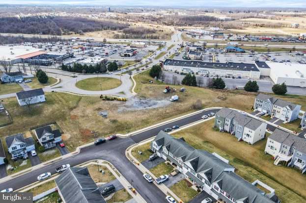 BRIAR RUN - Residential Lease