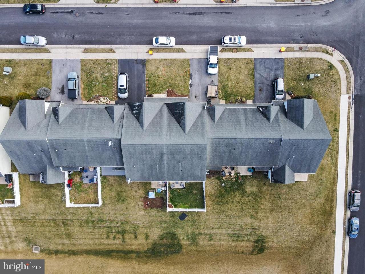 BRIAR RUN - Residential Lease