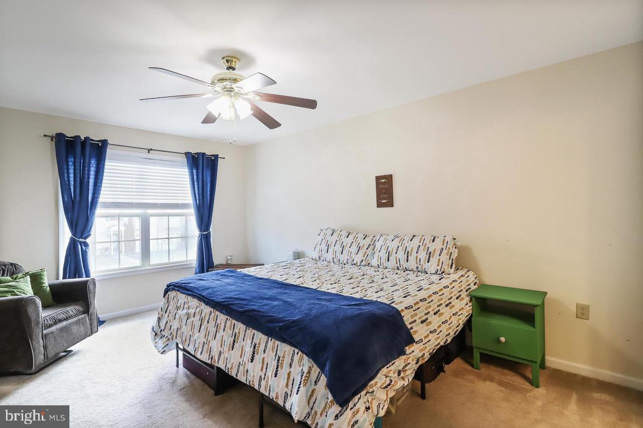 BRIAR RUN - Residential Lease