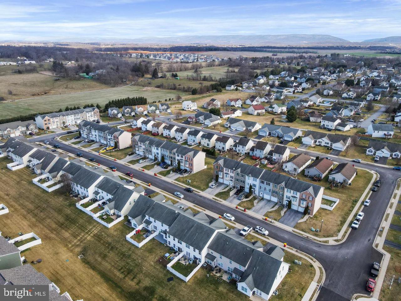 BRIAR RUN - Residential Lease