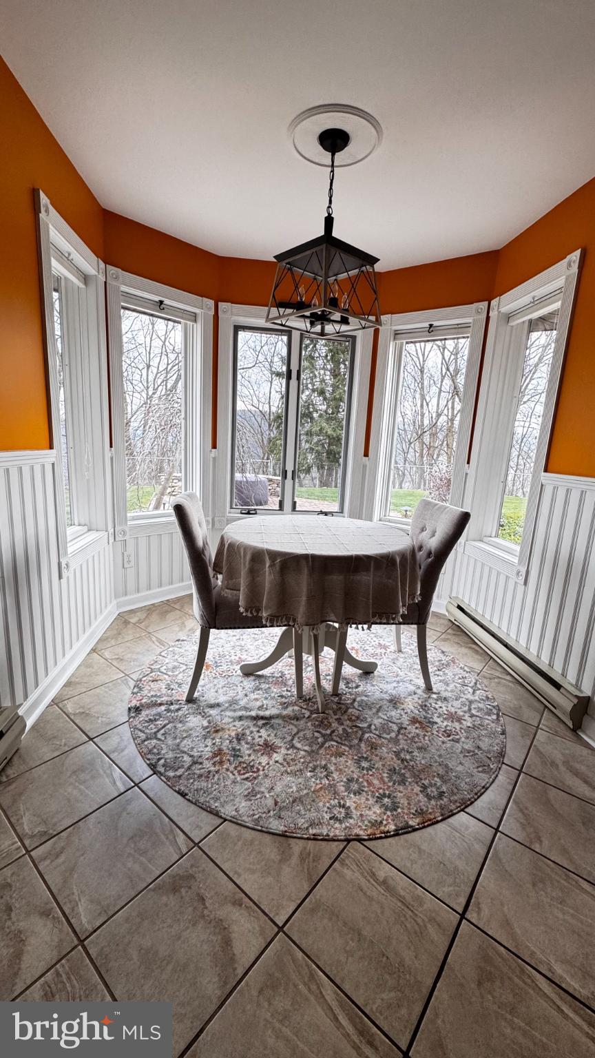 11028 RAMBLEWOOD DRIVE NW