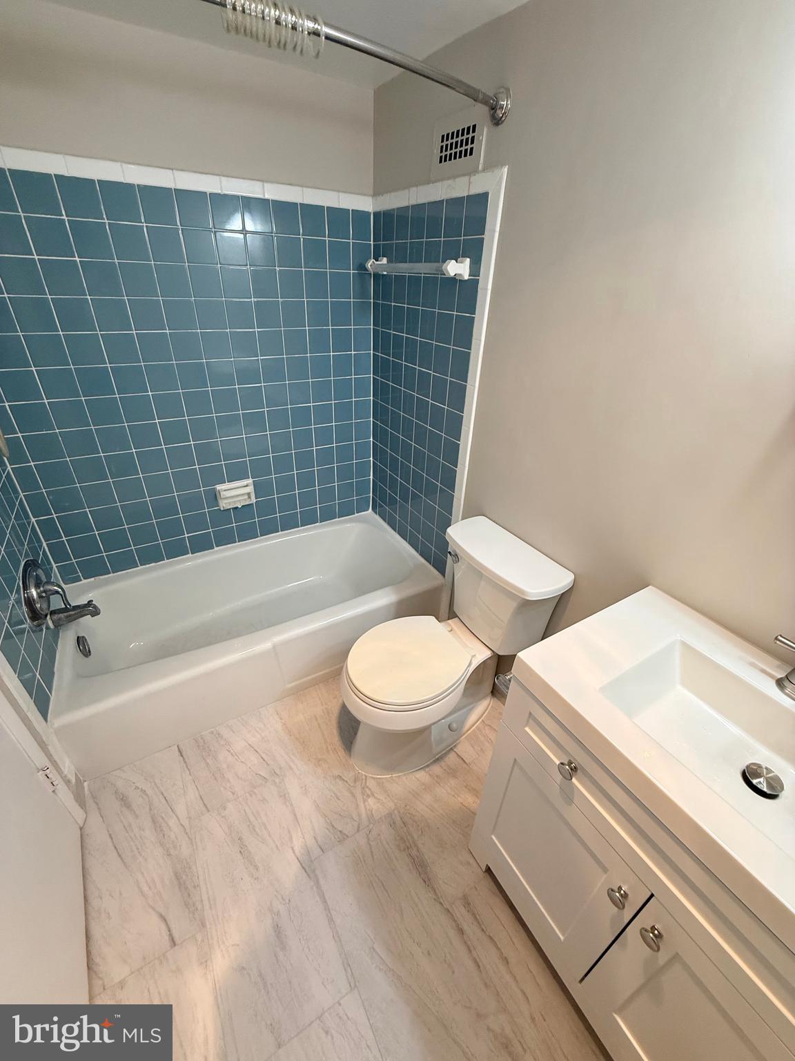 LAFAYETTE PARK - Residential