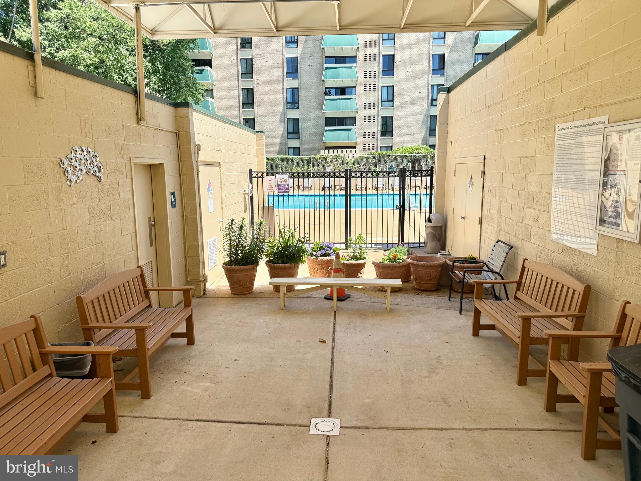 LAFAYETTE PARK - Residential