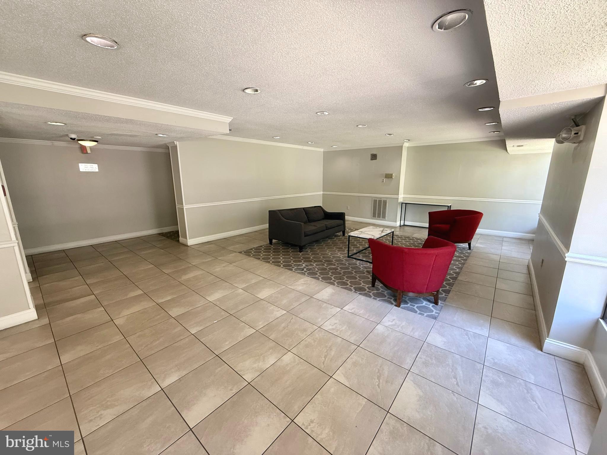 LAFAYETTE PARK - Residential