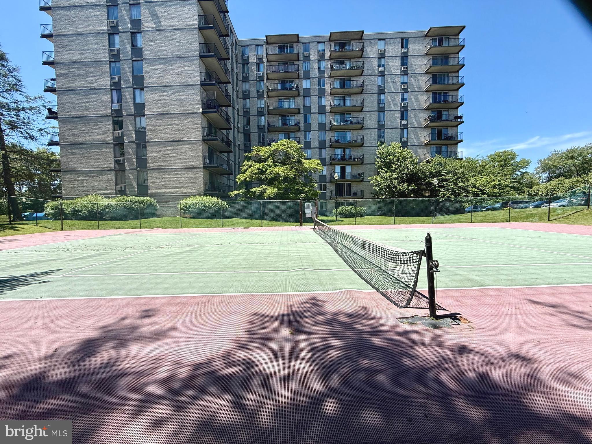LAFAYETTE PARK - Residential