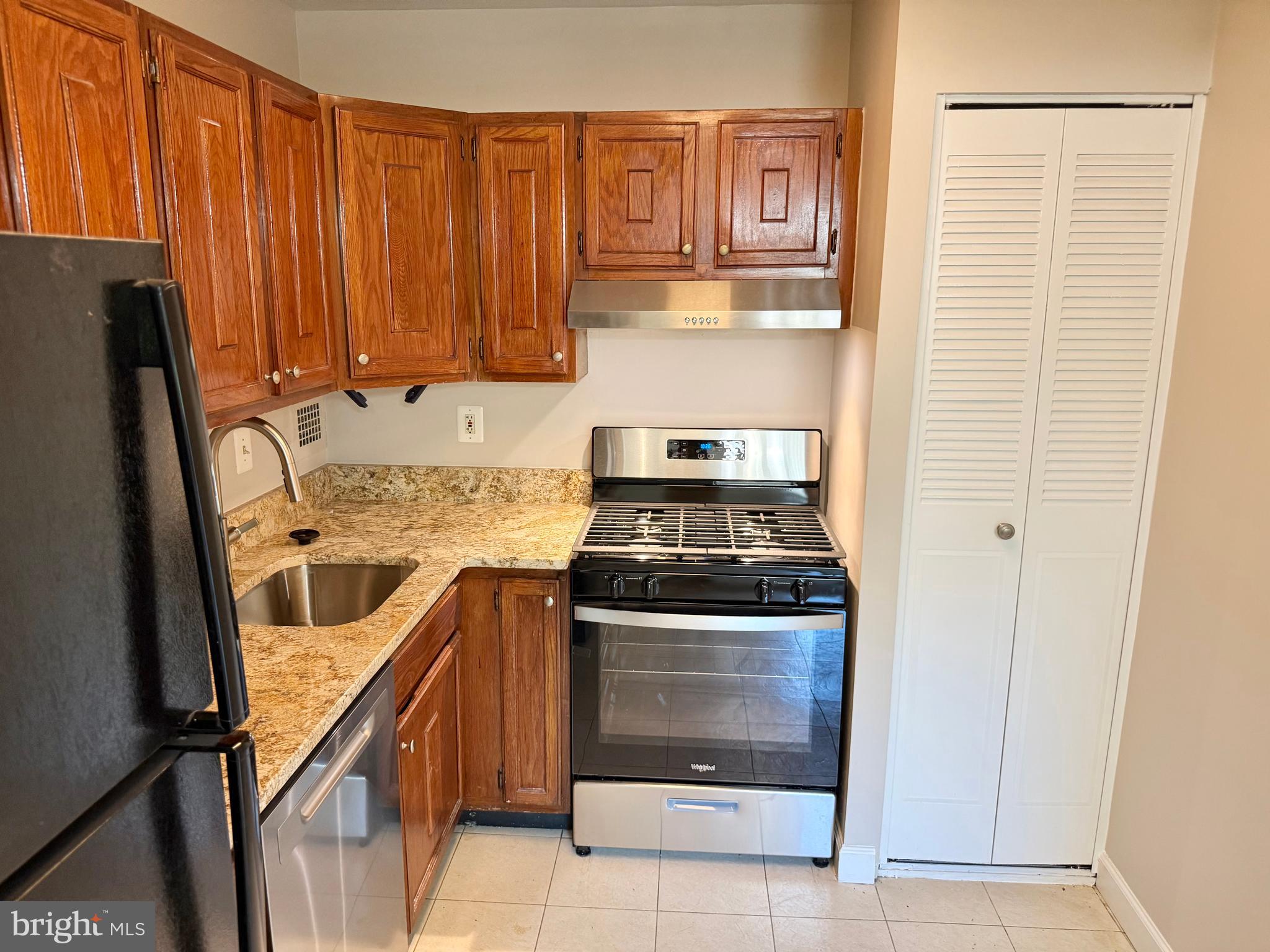LAFAYETTE PARK - Residential