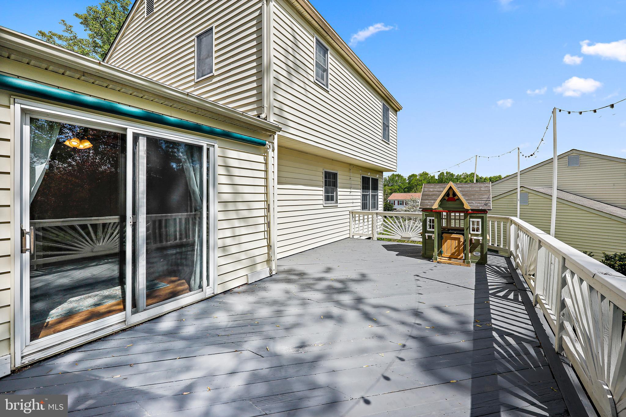 HUNTERS RUN - Residential