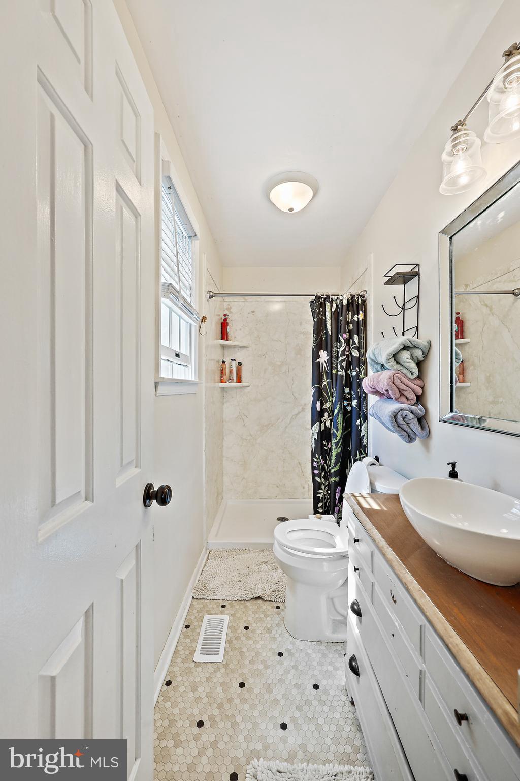 HUNTERS RUN - Residential