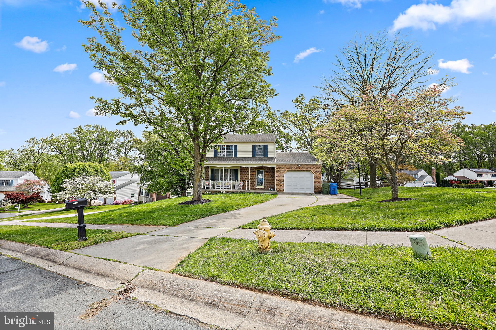 HUNTERS RUN - Residential