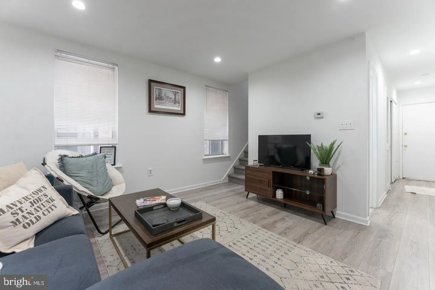 Philadelphia, Pennsylvania 19147, United States, 2 Bedrooms Bedrooms, ,2 BathroomsBathrooms,Residential,Active,87113