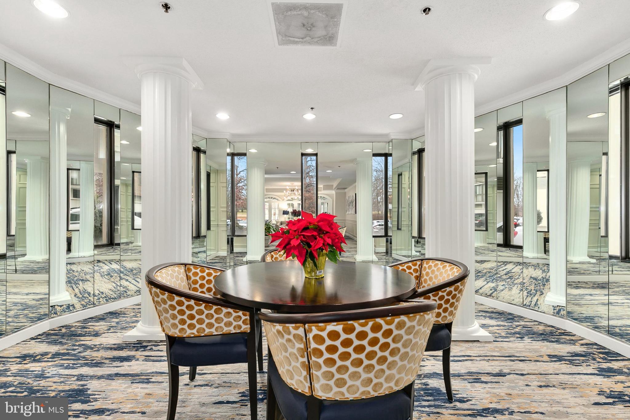 LEISURE WORLD - Residential