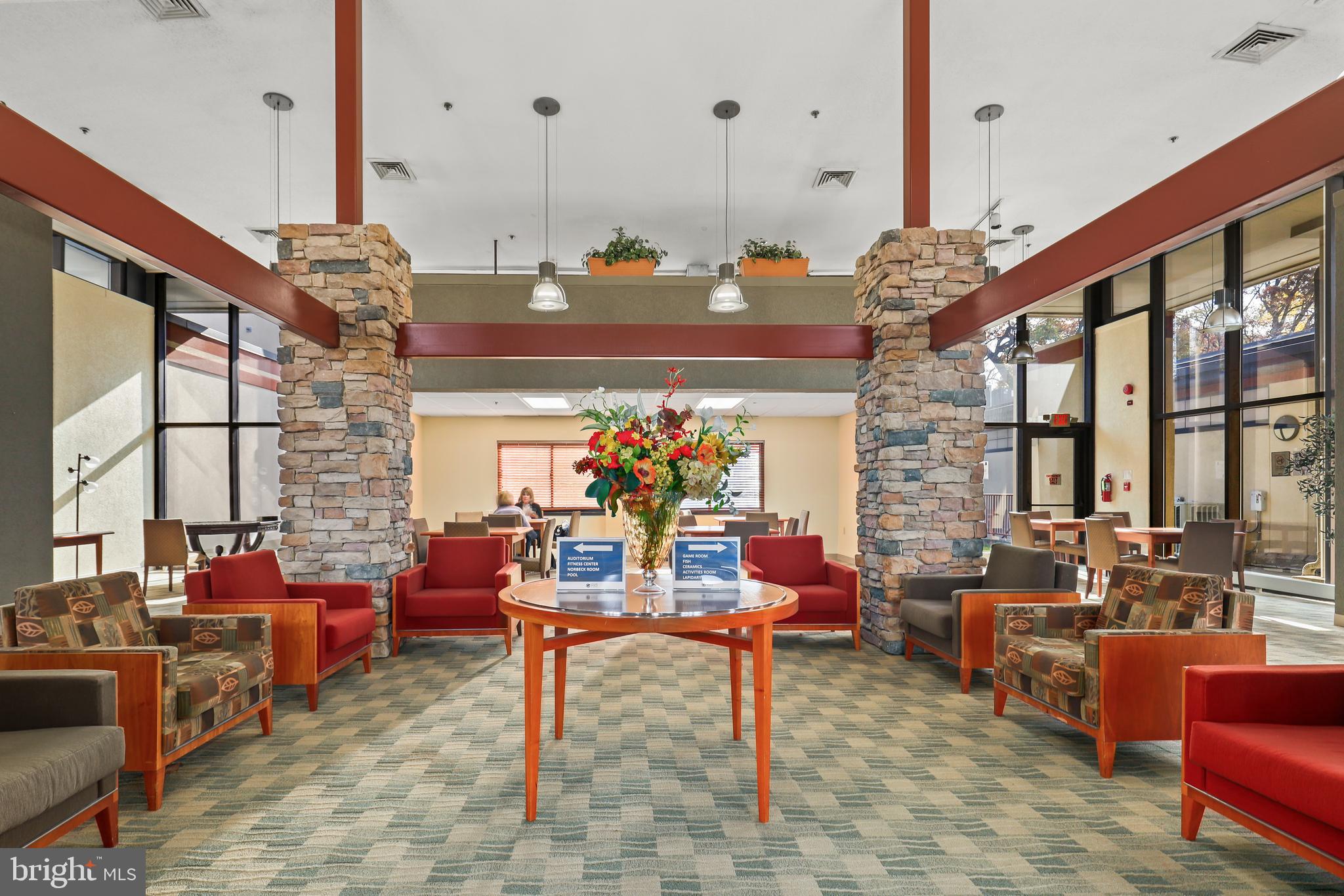 LEISURE WORLD - Residential